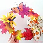 How to create a 10 inch wreath with supplies from the Dollar Store. Plus, must try wreath crafts tutorials at DearCreatives.com