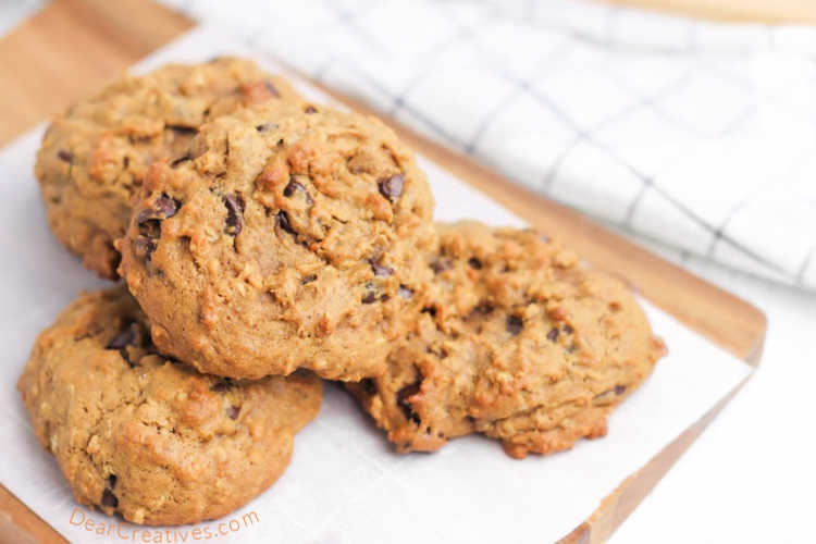 Pumpkin Cookies - Easy to make, bake or adapt. See how to make them and the variations you can try. They are so good! Perfect for fall baking. DearCreatives.com