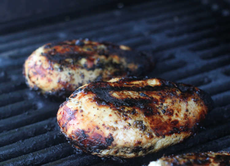 Marinated-chicken-cooking-on-the-grill-Chicken-Marinade-For-The-Grill-DearCreatives.com