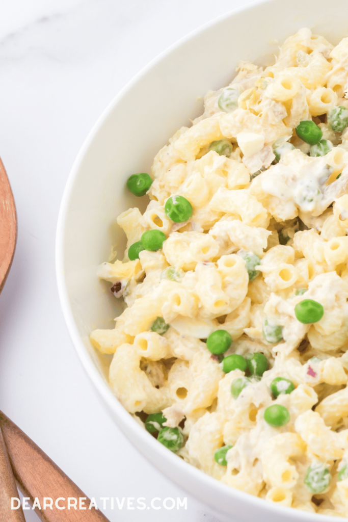 Tuna Macaroni Salad - This is a quick and easy recipe for tuna with noodles. It is perfect for a side dish for a barbecue or pot luck and easy enough to make for a quick dinner. DearCreatives.com